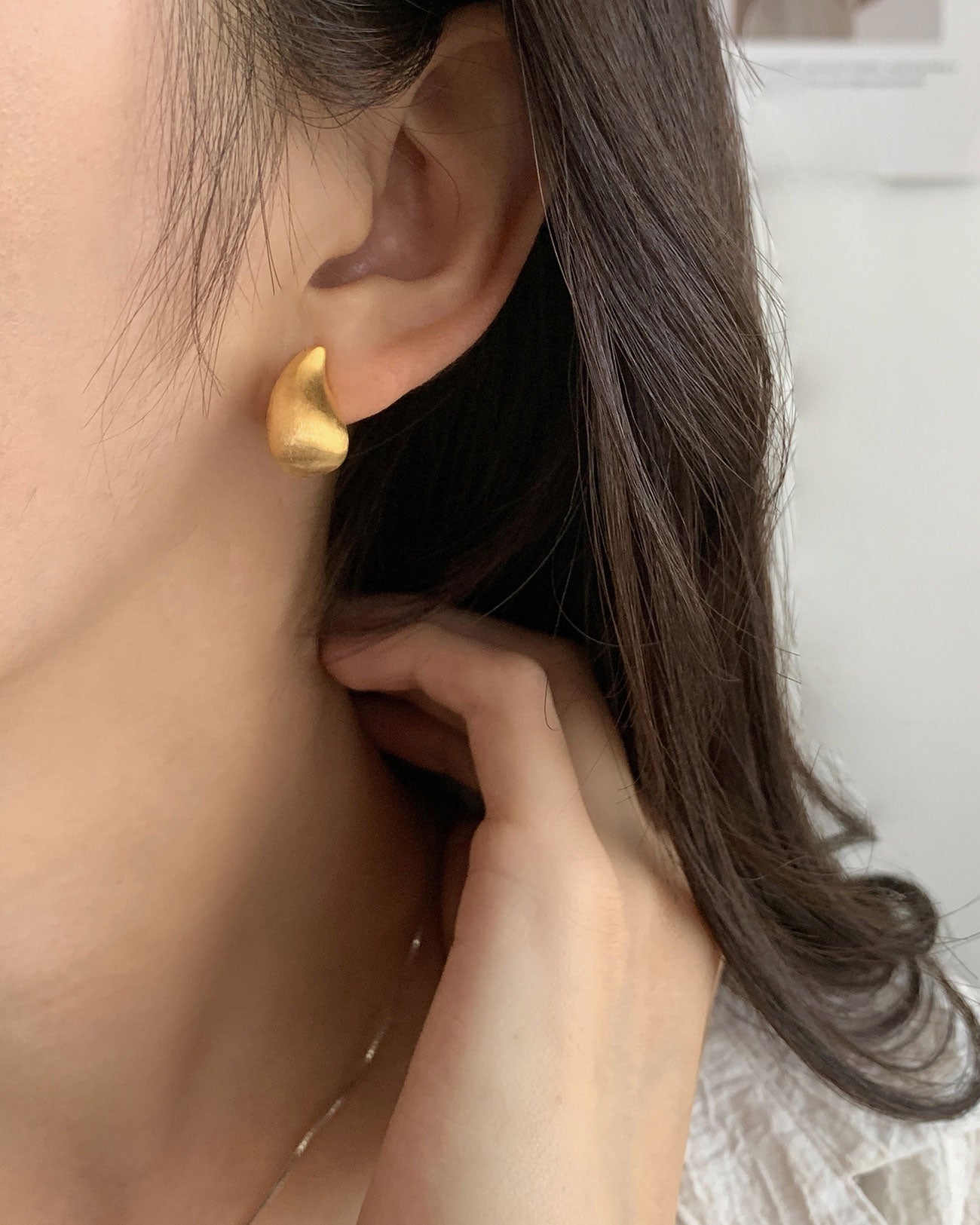 Gold-Plated Silver Earrings – Brushed Minimalist Design