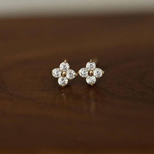 Elegant Floral Zircon Stud Earrings