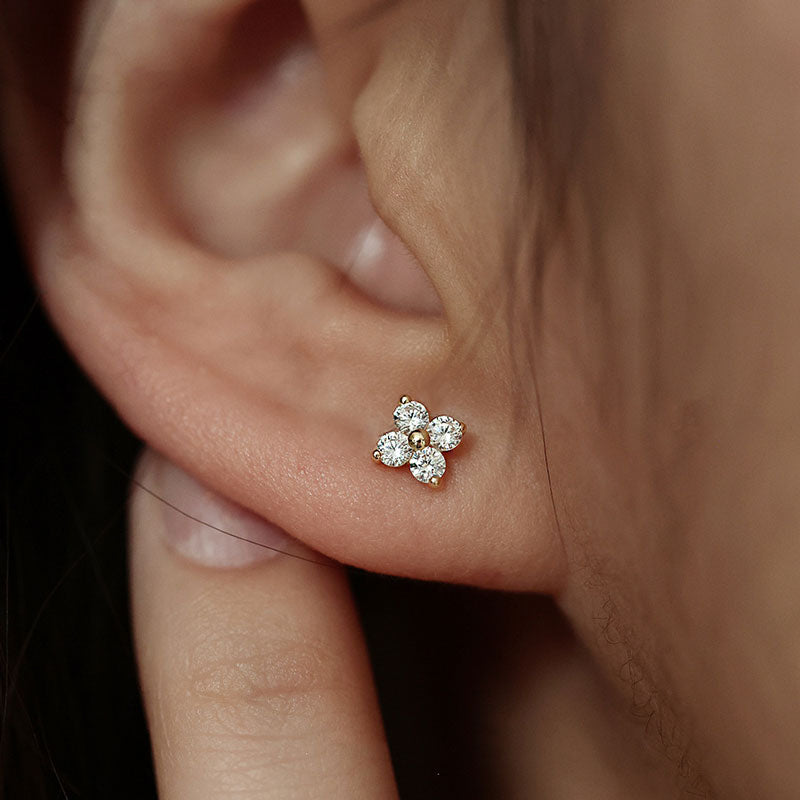 Elegant Floral Zircon Stud Earrings