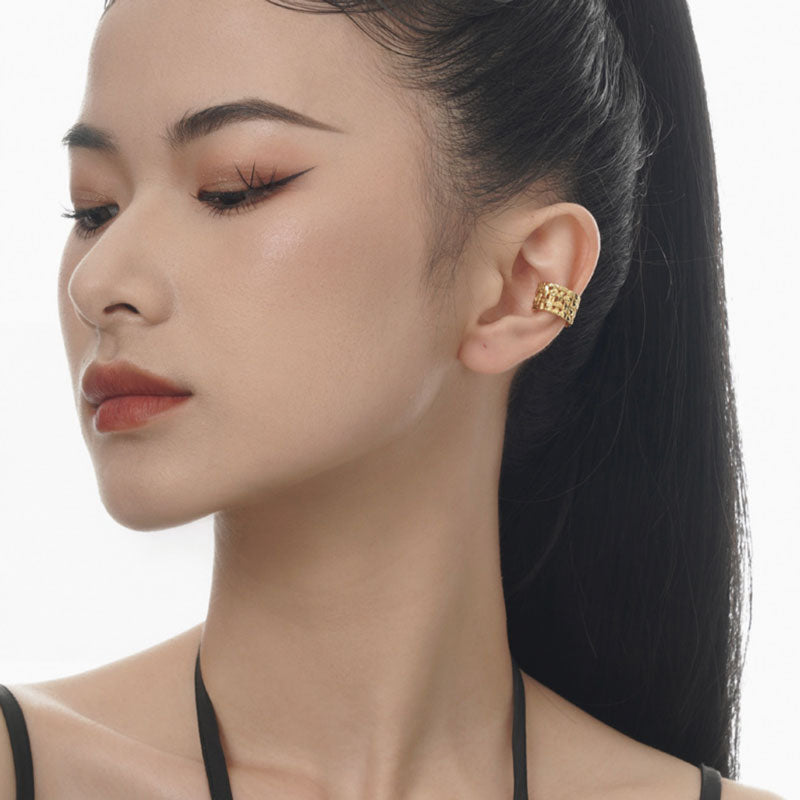 Gold-Plated Textured Ear Cuff 