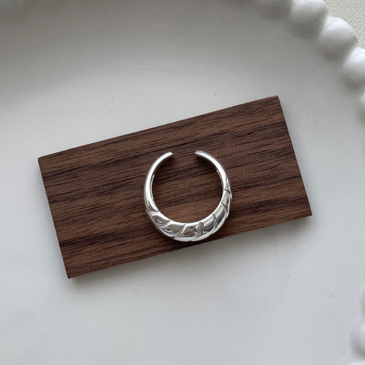 925 Sterling Silver Croissant Ring